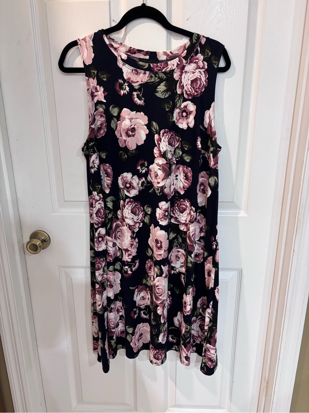 Sleeveless Floral Midi Dress in Black with Pink Roses